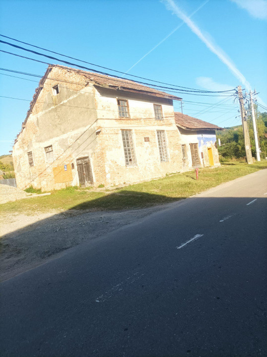 Moară Tradițională veche situata in Tauni, Jud. Alba