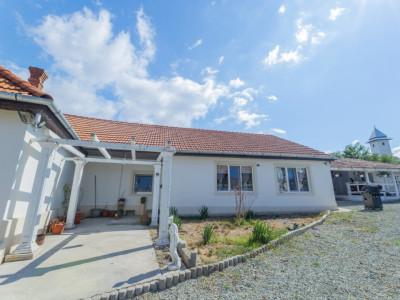 Teren și casă de tip P de vânzare –Ciugud, 2.000 mp teren, complet renovata