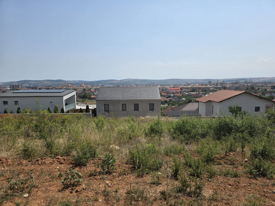 Teren intravilan in suprafata de 709 mp., Cartier Cetate, zona Piata