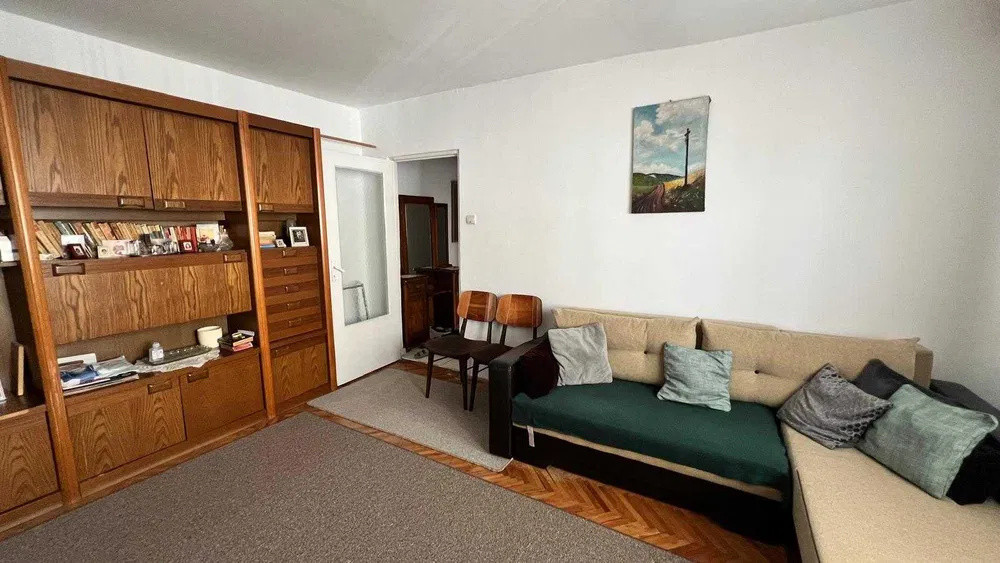Apartament 2 camere, zona Cetate