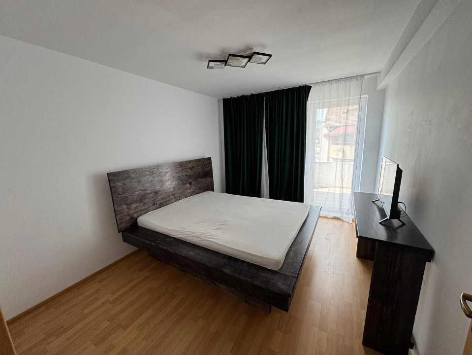 Apartament 3 camere , zona Cetate, bloc Nou
