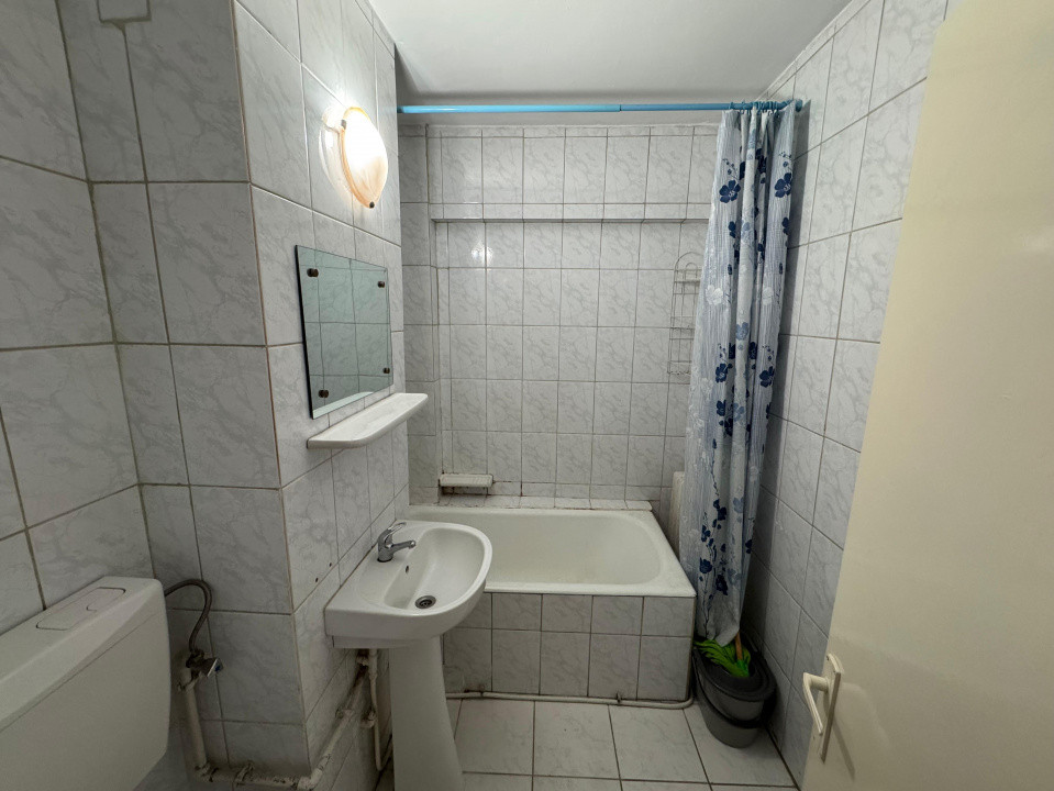 Apartament 2 camere, zona Cetate