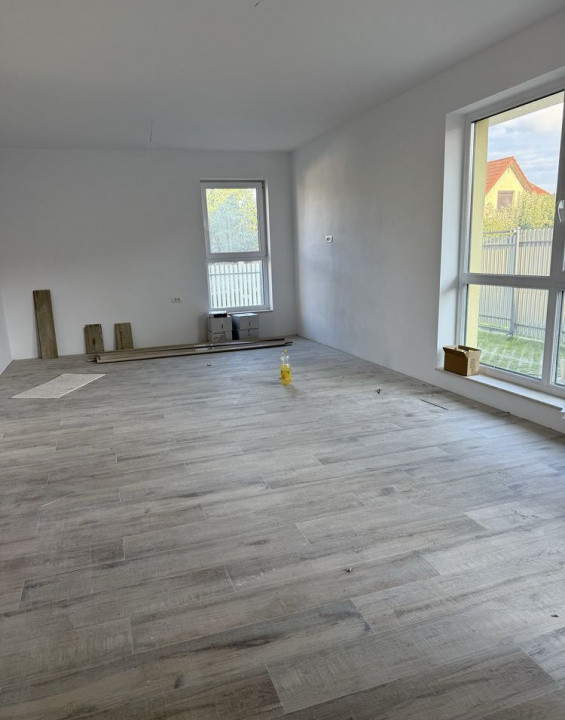 Casa de vanzare, 125mp utili, 3 dormitoare, 2 bai, dressing