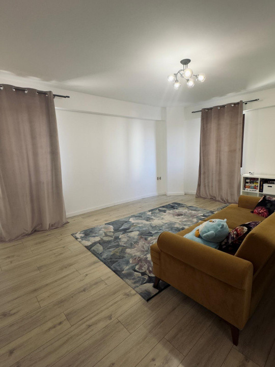 Apartament cu 2 camere, 63 mp., decomandat, Ampoi 3.