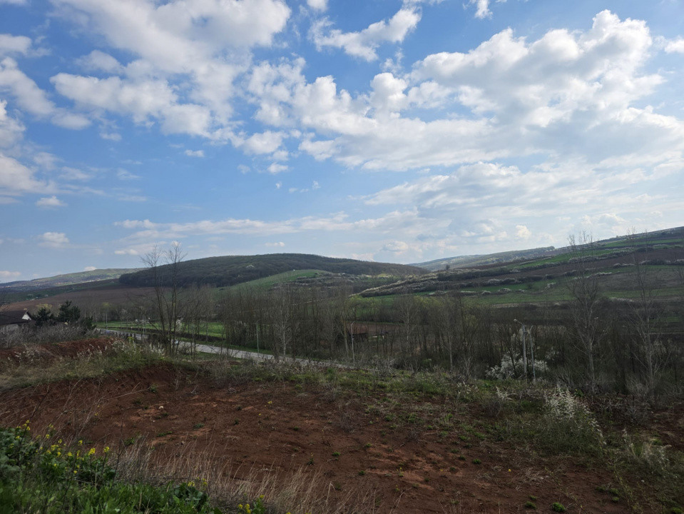 Teren intravilan in supr. de 797 mp., Teleac, com. Ciugud, toate utilitatile.