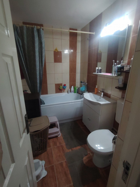 Apartament 2 camere Ampoi 2, etaj intermediar, parțial mobilat 