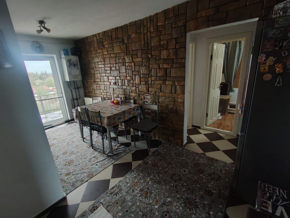 Apartament 2 camere Ampoi 2, etaj intermediar, parțial mobilat 