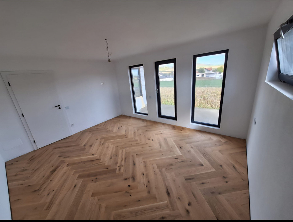 🏡 Casă modernă cu 4 dormitoare și teren 600 mp în Ighiu – la 15 min de Alba Iul