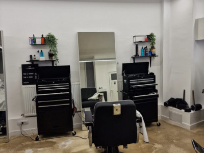 Spatiu comercial in suprafata utila de 78 mp., cartier Cetate.