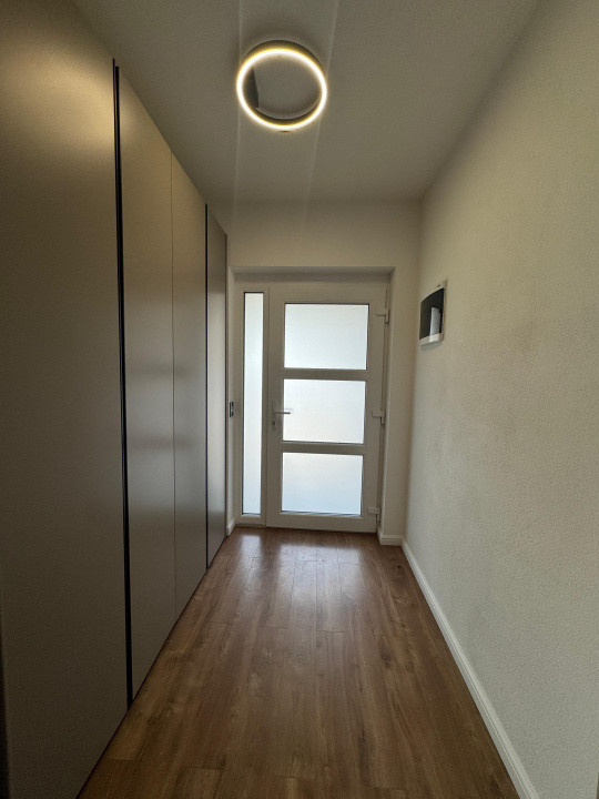Casă 200 mp utili, 5 camere, terasă mare și spații generoase