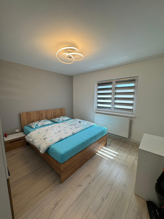 Apartament 2 camere, renovat complet, mobilat și utilat.