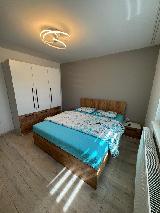 Apartament 2 camere, renovat complet, mobilat și utilat.