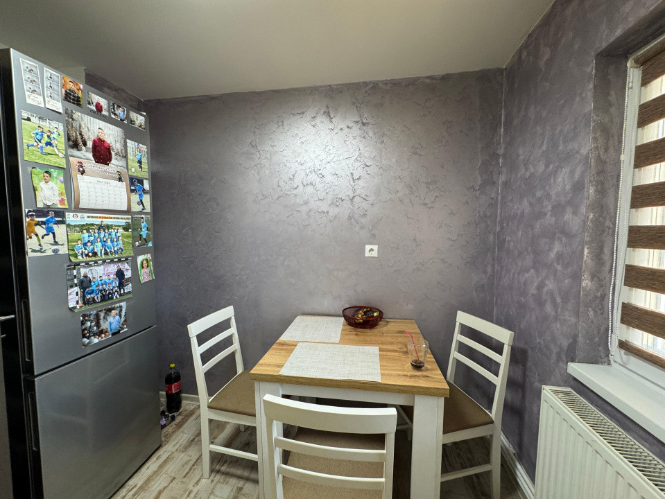 Apartament 2 camere, renovat complet, mobilat și utilat.