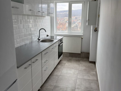 Apartament cu 2 camere, Cetate, priveliste superba, mobilat si utilat