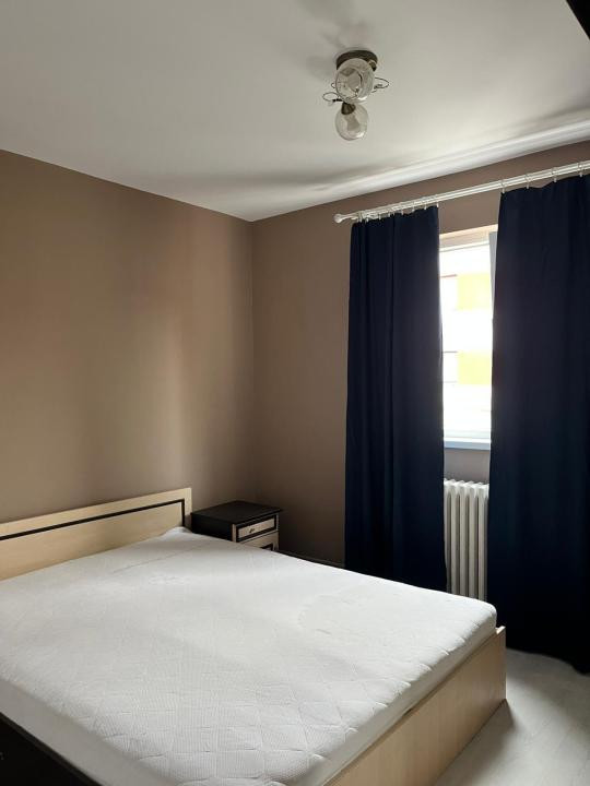 Apartament 2 camere de închiriat | Zona Cetate