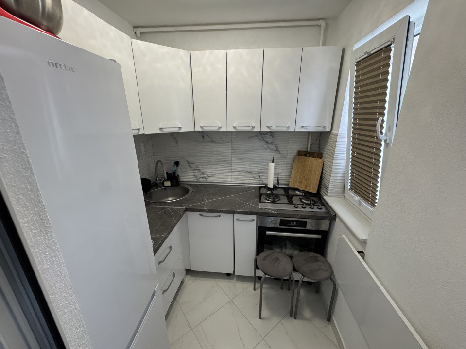 Apartament cu o camera, zona Carolina Mall