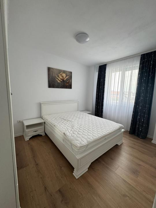 Apartament nou cu 3 camere de închiriat / Ampoi 3