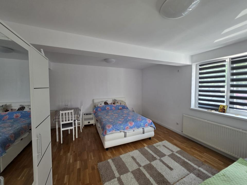 Garsonieră modernă de vânzare în Cetate – aproape de Cetatea Alba Carolina.