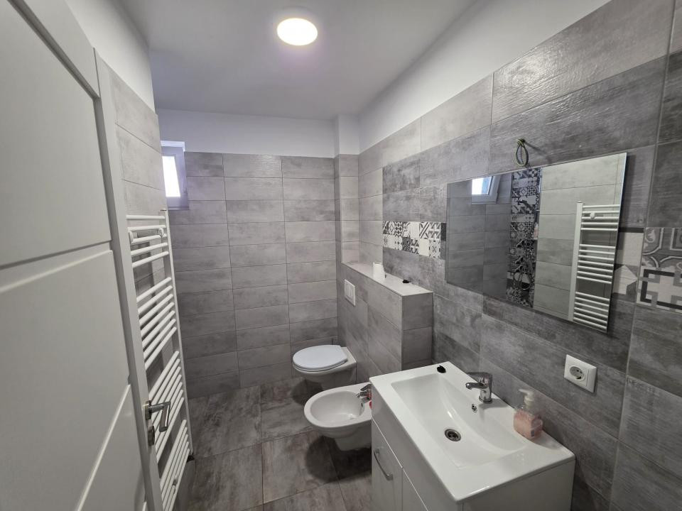 Garsonieră modernă de vânzare în Cetate – aproape de Cetatea Alba Carolina.