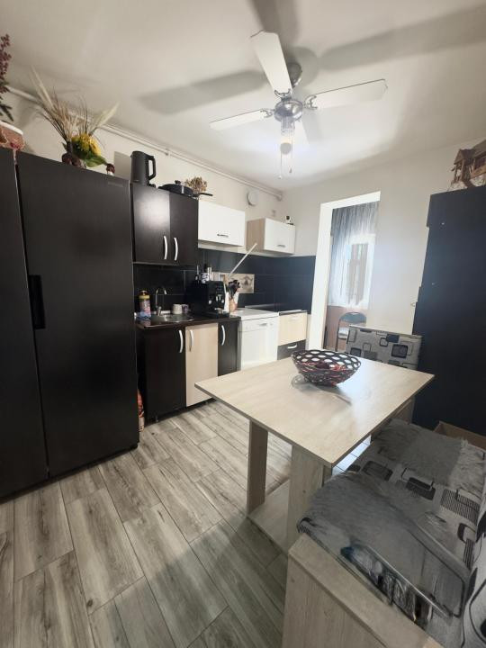 OCAZIE! Apartament 3 camere în Cetate | 76 mp + Parcare inclusă