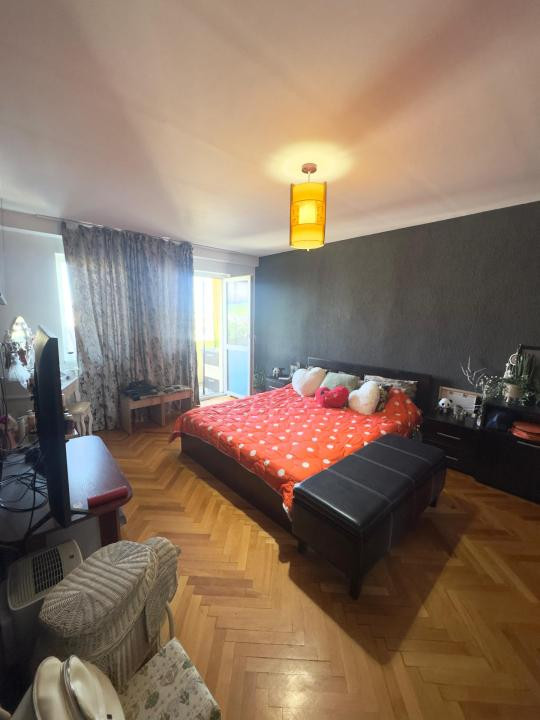 OCAZIE! Apartament 3 camere în Cetate | 76 mp + Parcare inclusă
