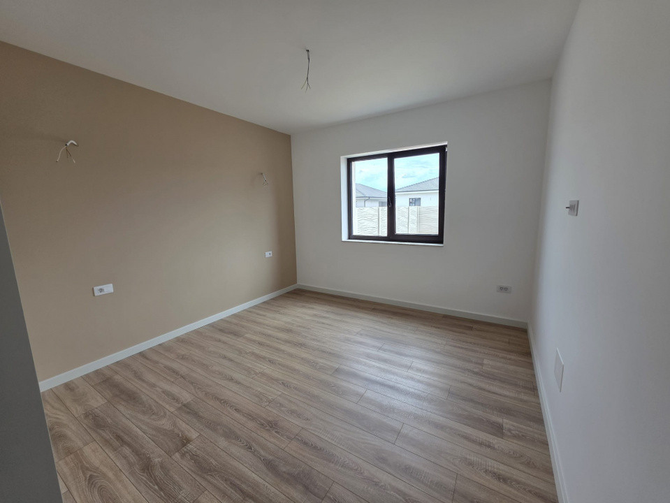 Casă la cheie de tip P in supr. de 100 mp utili, teren 430 mp, Alba-Micești