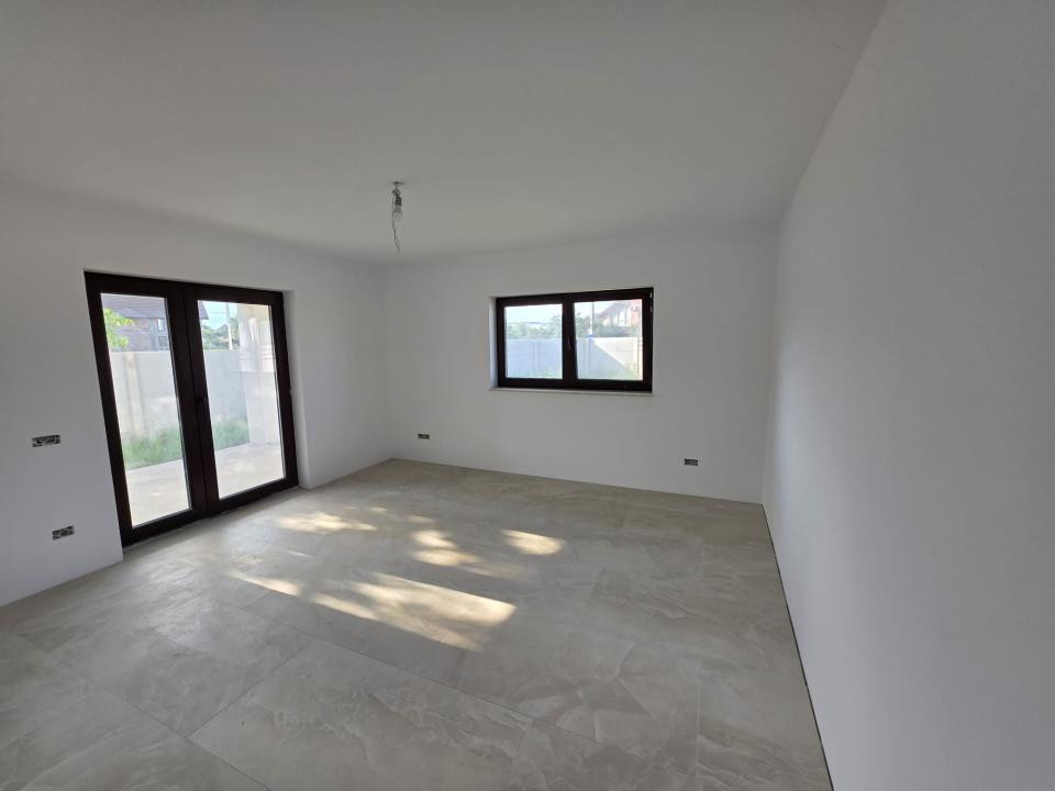 Casă tip parter, 120 mp utili, teren 450 mp, Alba Micesti – Alba Iulia.