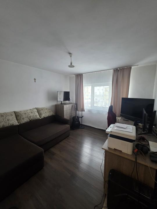 Inchiriere apartament cu 2 camere, Cetate, langa Liceul Sportiv, COMISION 0.