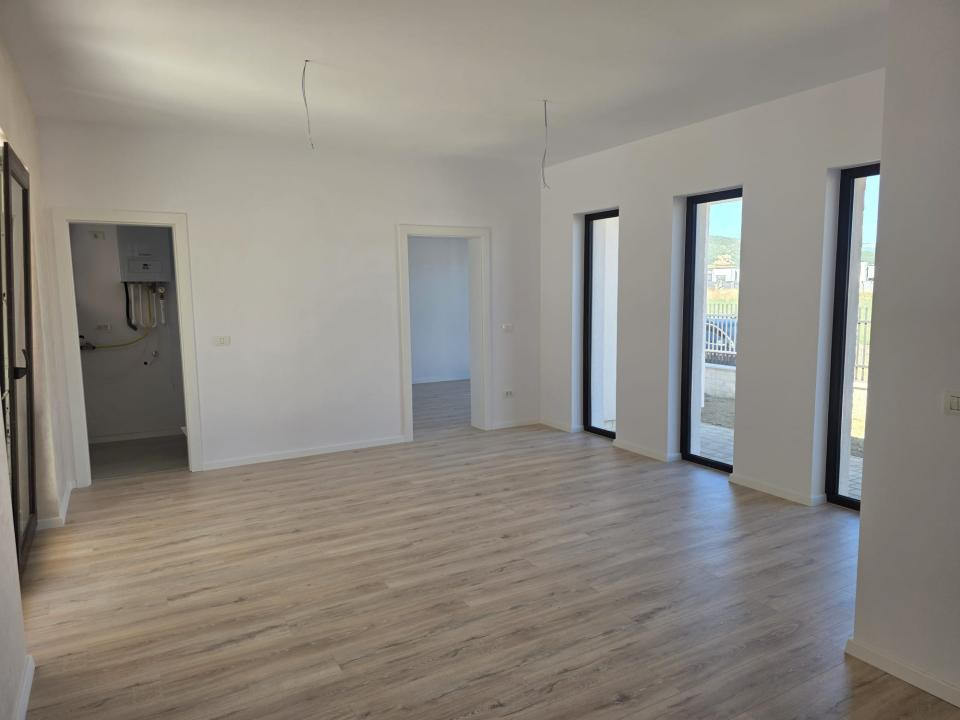 Casa individuala de tip P in suprafata de 90 mp. si teren 370 mp., Alba-Micesti