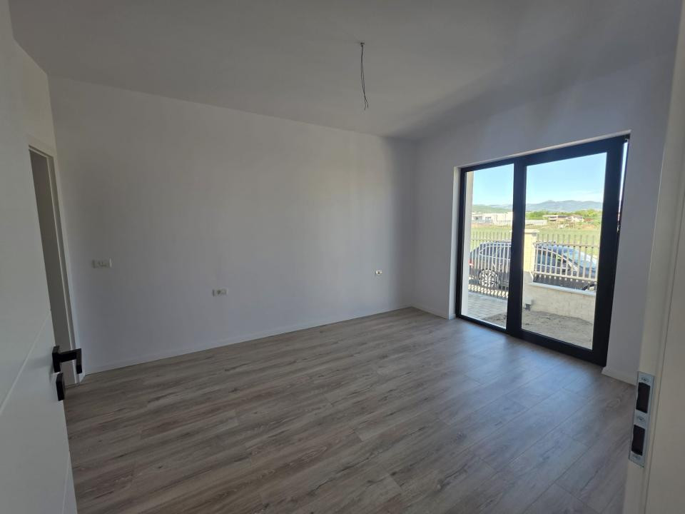 Casa individuala de tip P in suprafata de 90 mp. si teren 370 mp., Alba-Micesti