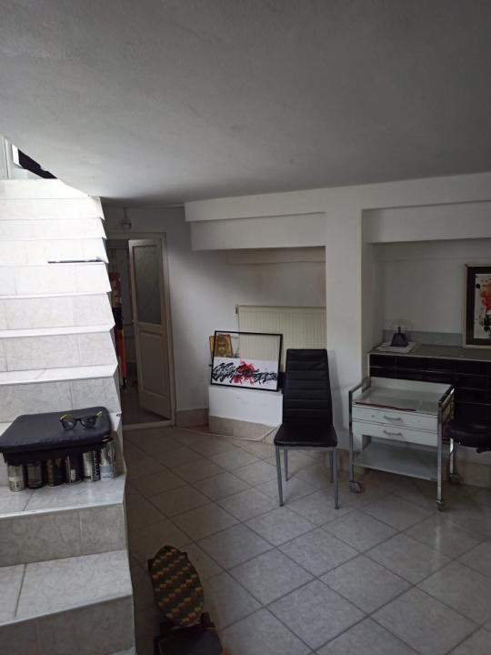 Spatiu comercial de inchiriat in suprafata de 32 mp., Cetate, Alba Iulia.