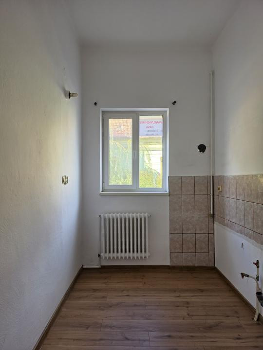 REVAL IMOBILIARE vă oferă spre vânzare casă individuală, tip S+P, situată ultrac