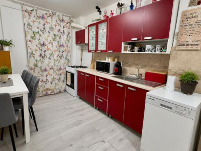 Apartament 4 camere, 80 mp, parcare-Ampoi2