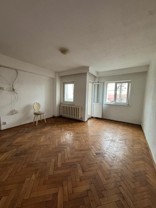Apartament 2 camere, etajul 1- Bulevardul Republicii, Alba Iulia